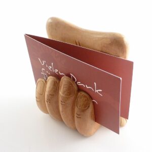 Visitenkartenhalter Hand aus Holz