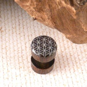 Fake Ohrstecker Holz Blume des Lebens