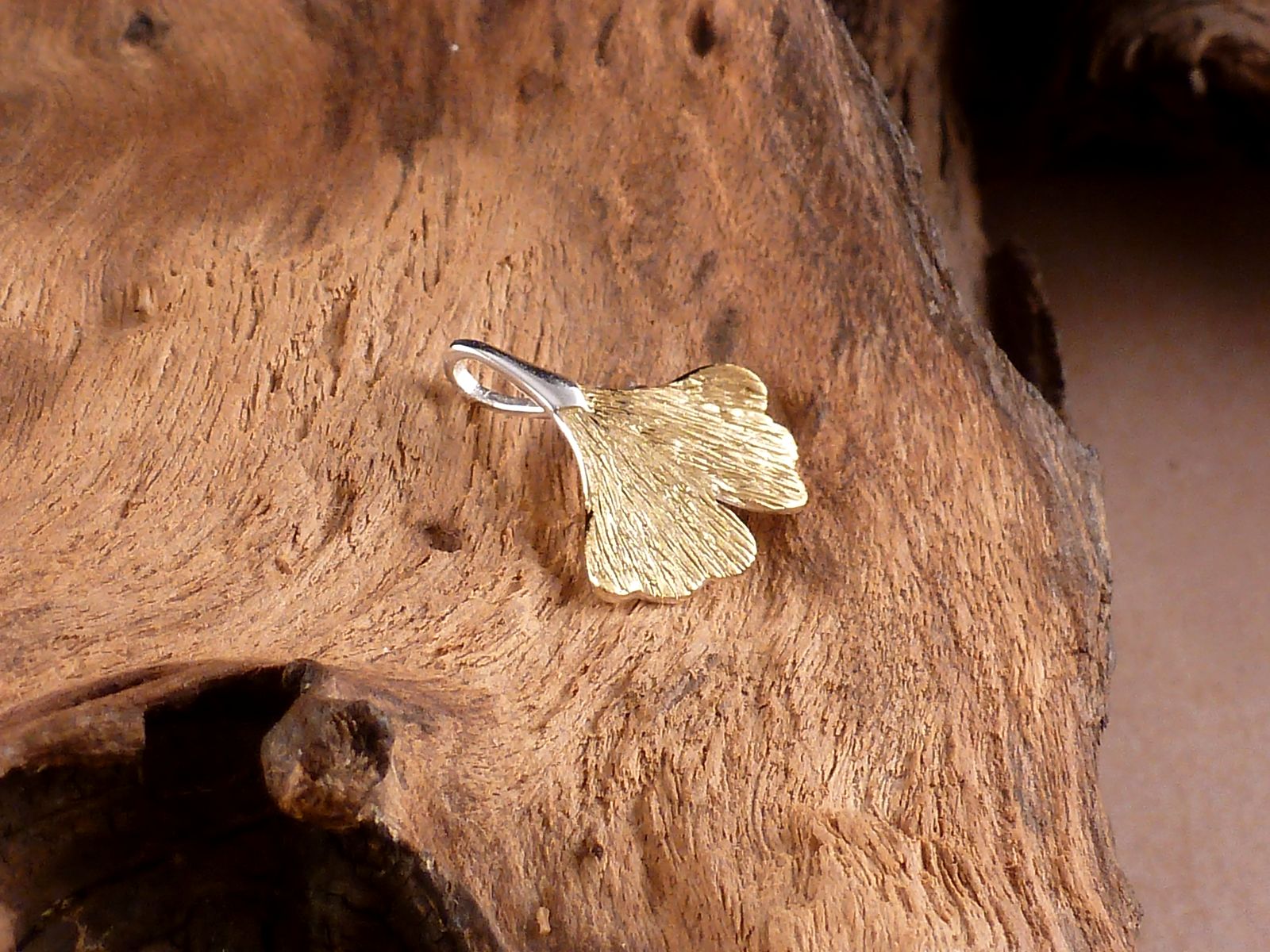 Anhänger 925 Silber Ginkgo Blatt vergoldet