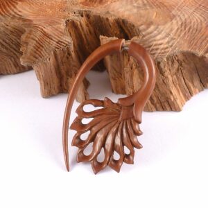 Fake Ohrstecker Holz