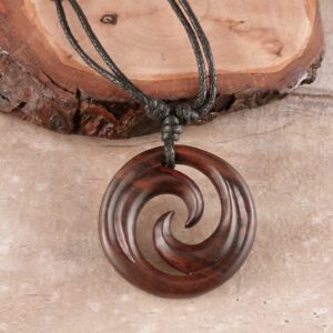Kette mit Anhänger Holz Welle