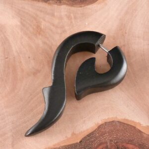 Fake Ohrstecker Holz