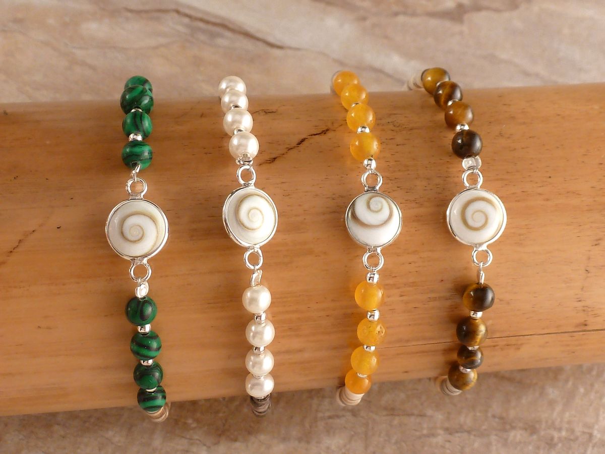 Armband Shiva Auge mit Edelstein Perlen