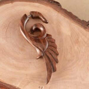 Fake Ohrstecker Holz Flügel