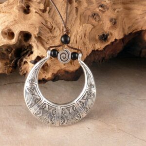 Kette mit Anhänger Spirale