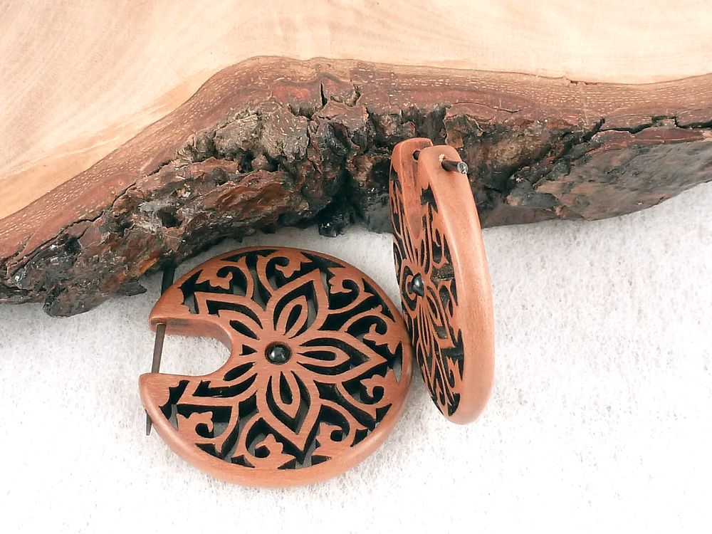 Creolen Holz Blumen Mandala – Bild 5