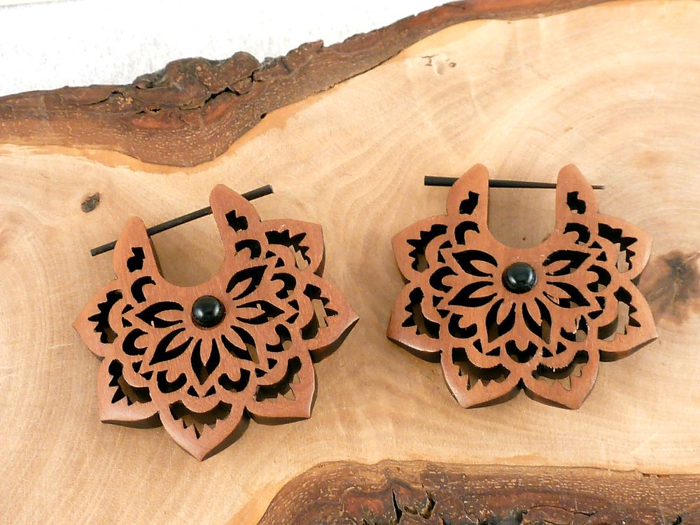 Creolen Holz Blumen Mandala – Bild 7