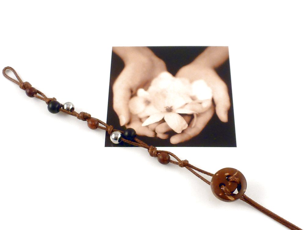 Armband mit Holzperlen verstellbar – Bild 6